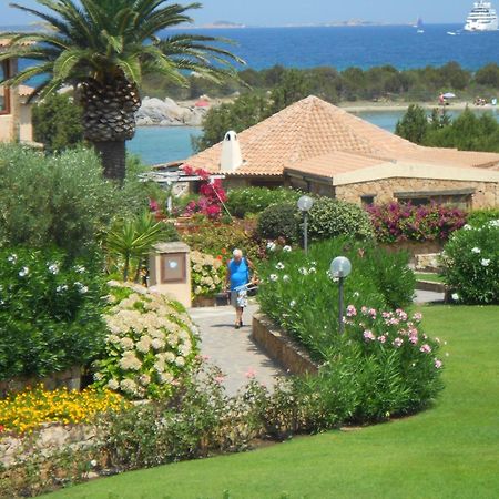 Baia De Bahas - Apartments & Resort Marinella  Extérieur photo