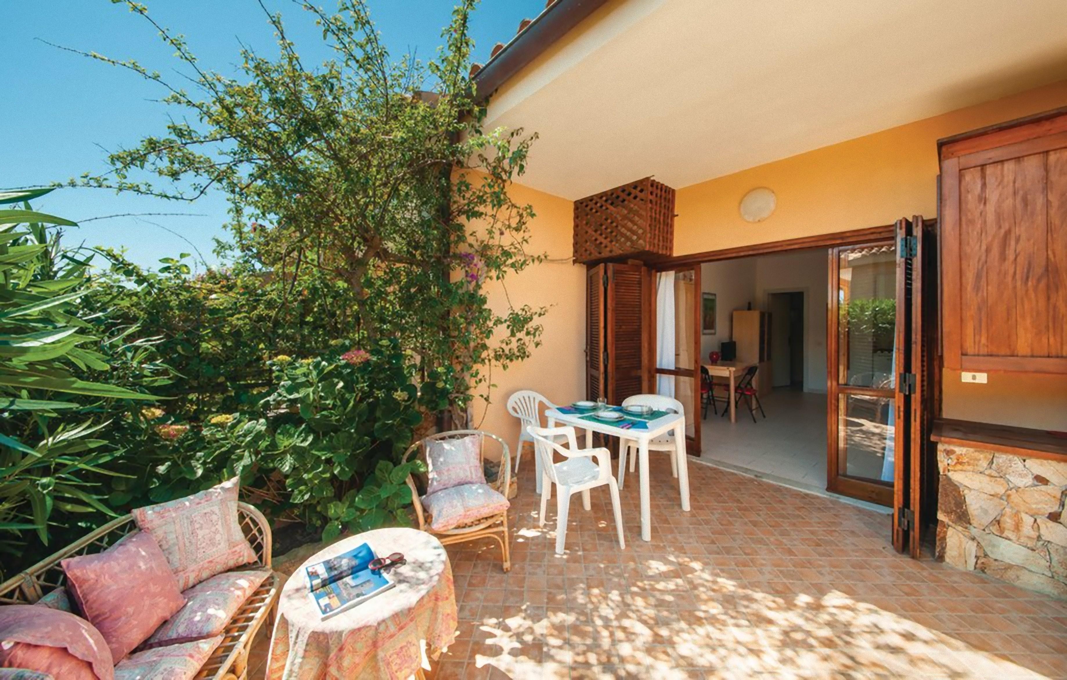 Baia De Bahas - Apartments & Resort Marinella  Extérieur photo