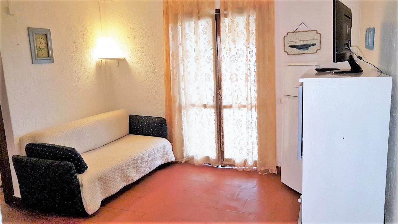 Baia De Bahas - Apartments & Resort Marinella  Extérieur photo